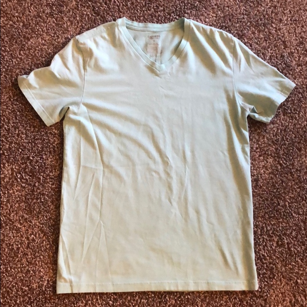V neck t-shirt